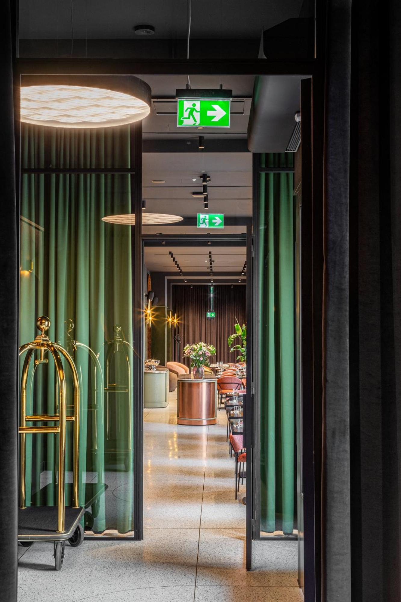 Flaner Hotel, Worldhotels Crafted 바르샤바 외부 사진